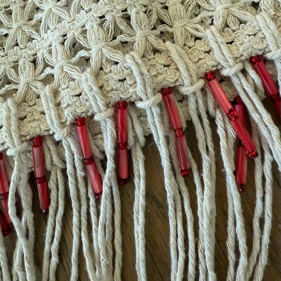 Anim Capri Crochet Cover-Up (Set) - Picture 5 of 7